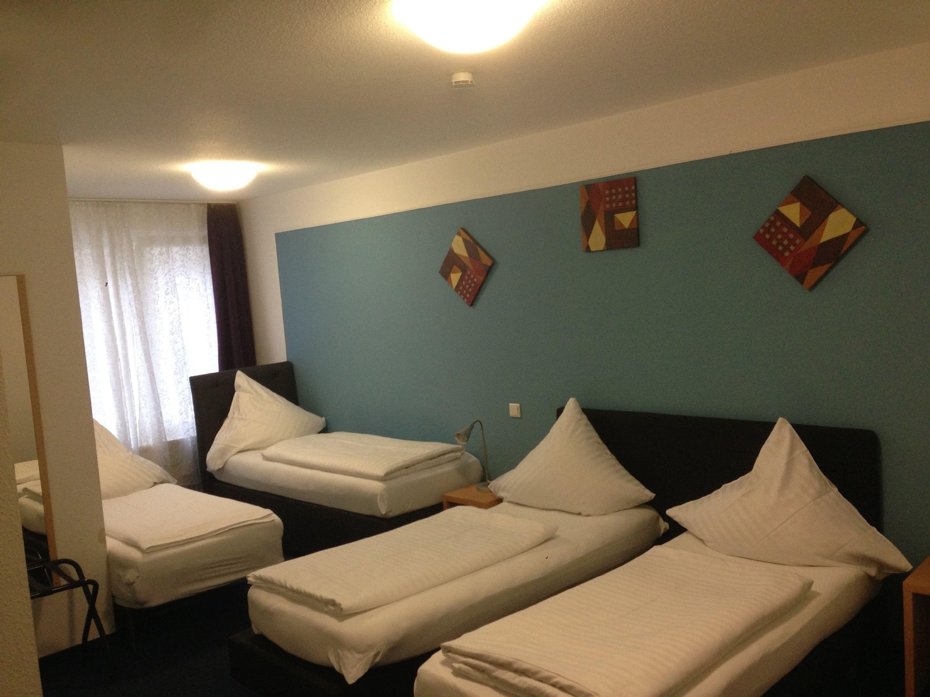 City Apart Hotel - Dusseldorf — Photos 1